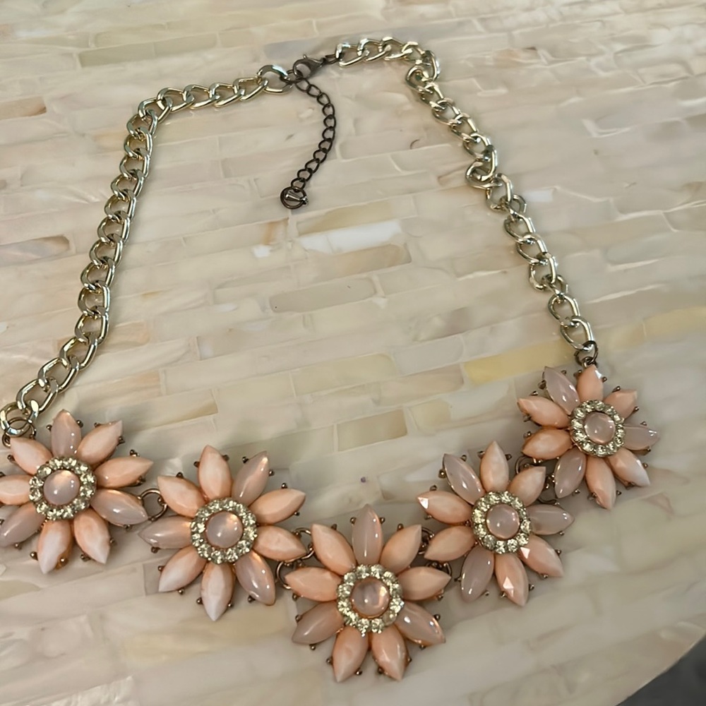 Floral necklace